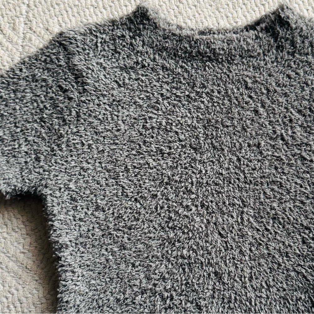 SKIMS Cozy Knit Teddy Crop Top Short Sleeve Gray Size XXS/XS - Picture 3 of 9